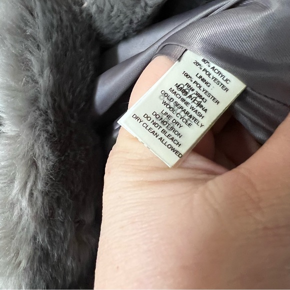 ELIE TAHARI Tara Gray Faux Fur Jacket, L - Picture 9 of 12